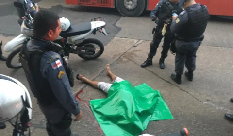 Tiroteio no Terminal 1 deixa homem morto e passageiros aterrorizados