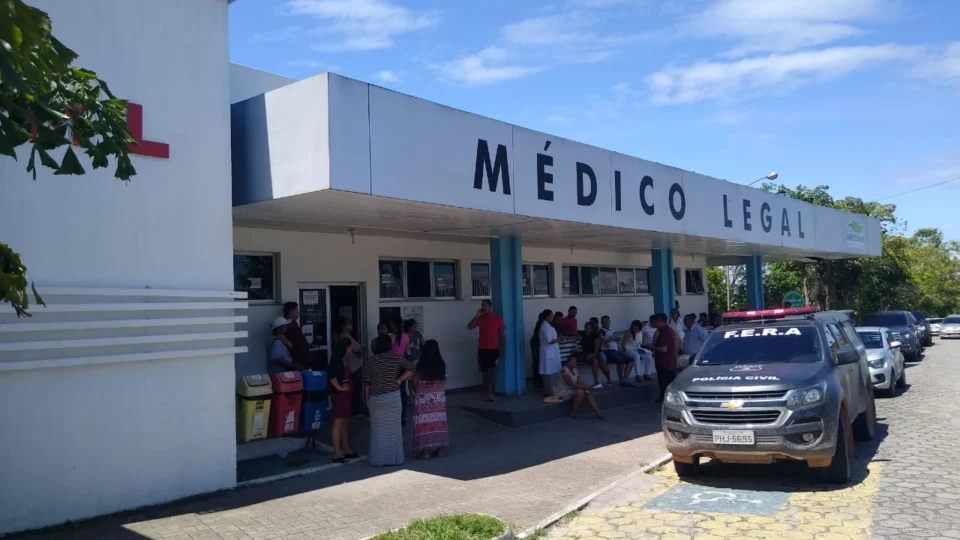 DPTC monta Força Tarefa para identificar e liberar corpos de detentos no IML