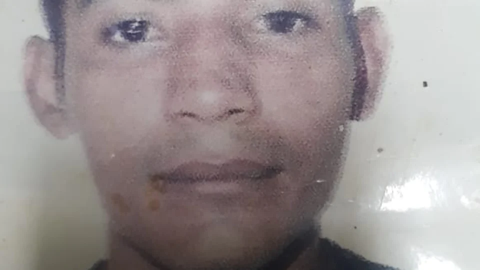 Homem de 42 anos desaparece no caminho de viagem para Iranduba