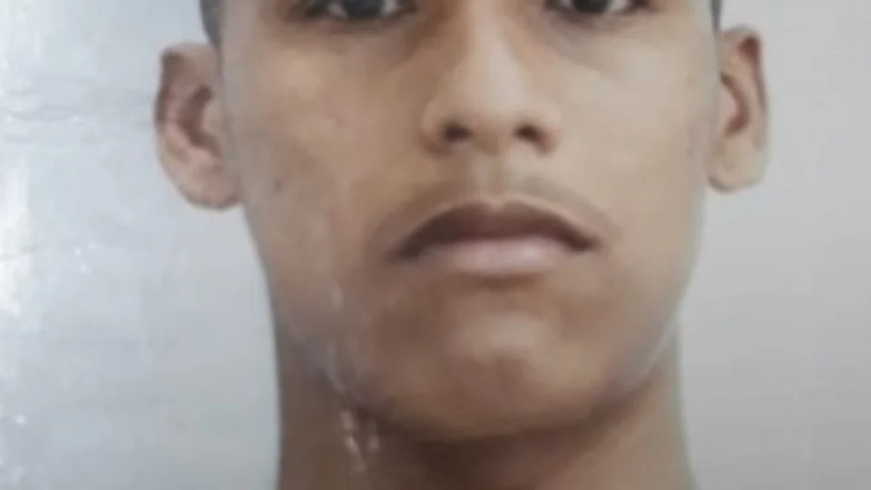 Jovem desaparece a caminho da casa da namorada em Manaus