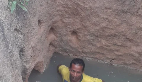 Ladrão azarado cai em fossa sanitária e termina preso pela Polícia em Maués