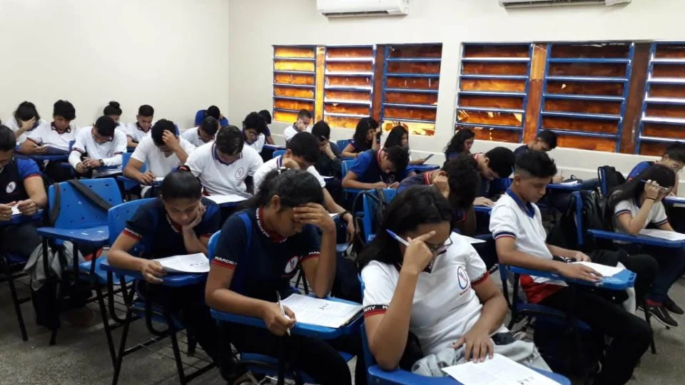 Alunos da rede pública do Amazonas são premiados em concurso de matemática