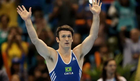 ‘Quero que as pessoas saibam que eu sou gay’, diz ginasta brasileiro