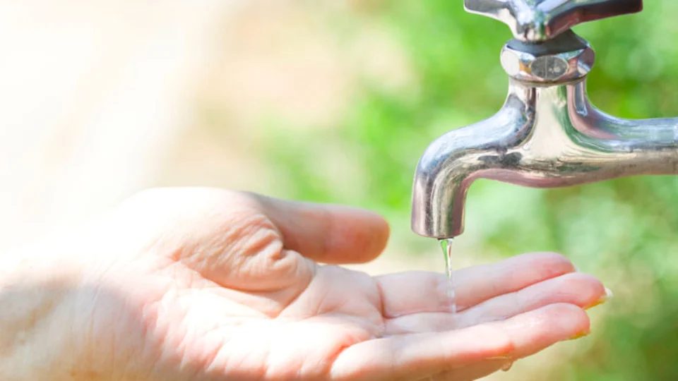 Cerca de 60 bairros de Manaus ficam sem água nesta quarta-feira; veja lista