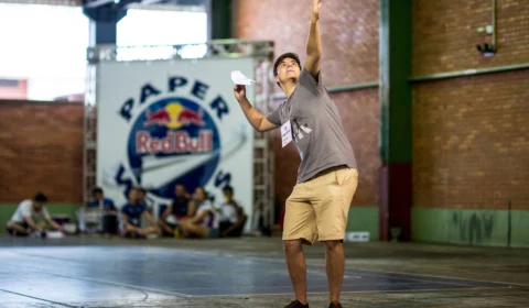 Brasil define ‘pilotos’ para competição de aviões de papel na Áustria