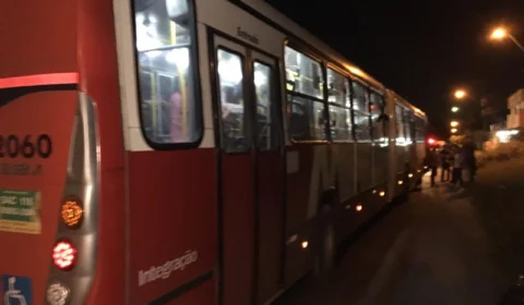 Passageiros da linha 560 são agredidos em mais um assalto