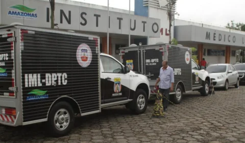 IML libera dois últimos detentos mortos em presídios após brigas em presídios do AM