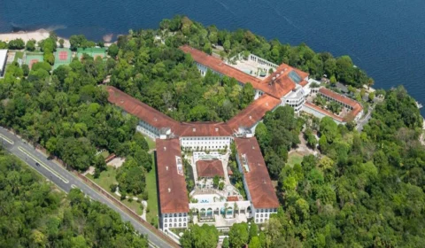 Tropical Hotel e Fucapi estão entre os bens que serão leiloados pelo TRT11