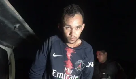 Vídeo – Após ônibus da linha 560 ser assaltado, polícia da resposta e prende assaltante na Torquato Tapajós