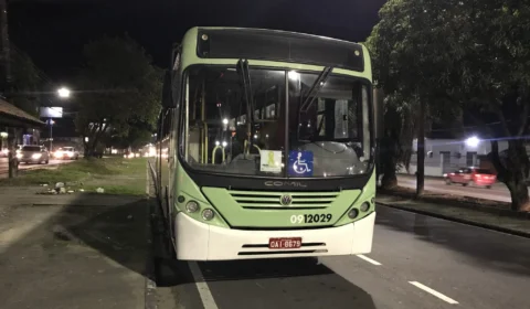 Assaltante armando ameaça atirar em motorista da linha 033 na Cidade Nova – Trabalhador pensa em largar a profissão