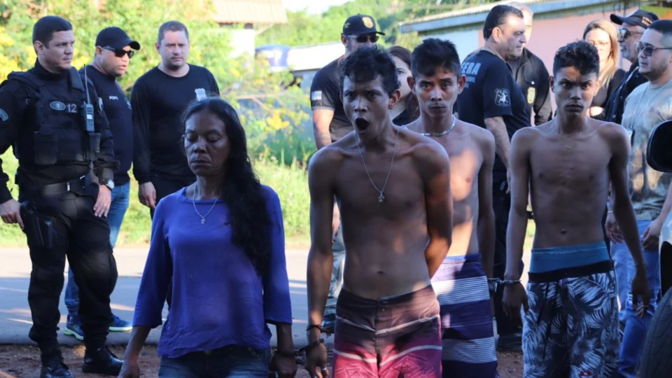 Polícia deflagra operação contra o tráfico em Novo Airão