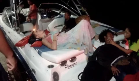 Lancha passa por cima de embarcação de madeira na Comunidade do Livramento e condutor foge sem prestar socorro às vítimas