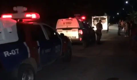 Corpo de mulher é desovado na beira da pista, no bairro Novo Israel