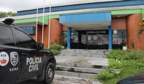 Assaltante é assassinado a facadas pelos próprios comparsas após desentendimento