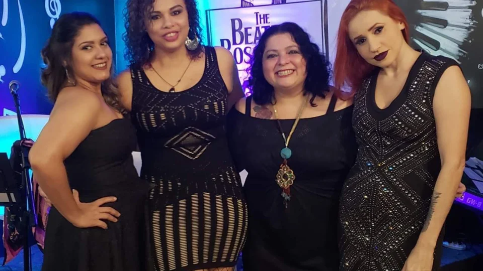 Teatro Amazonas recebe The Beatles Bossa Clube