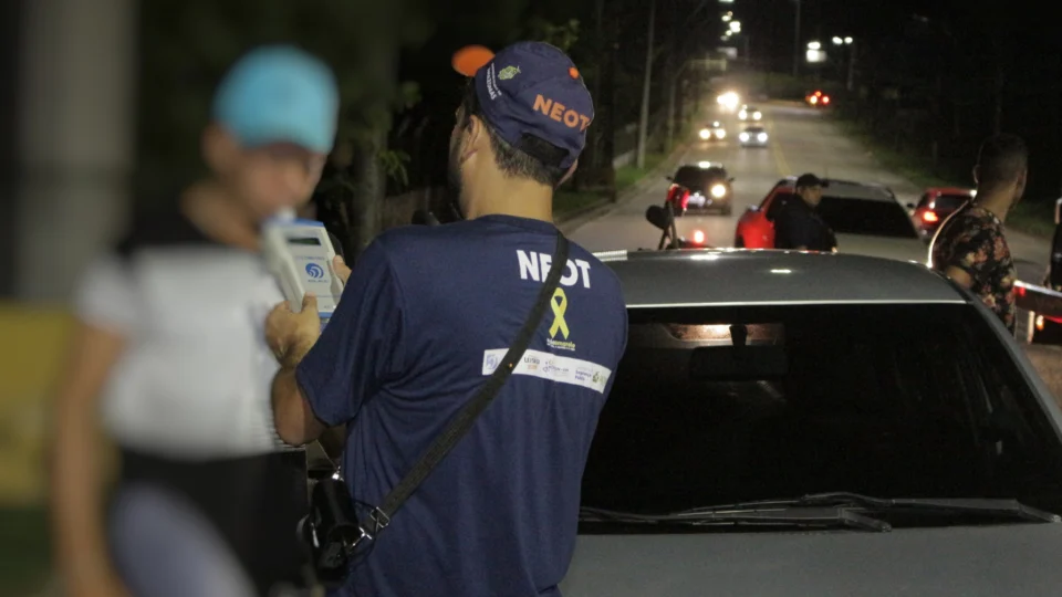 22 motoristas são flagrados dirigindo sob efeito de álcool em Manaus