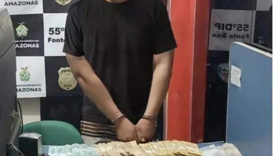 “Pite” é preso com quase R$ 10 mil proveniente do tráfico de drogas