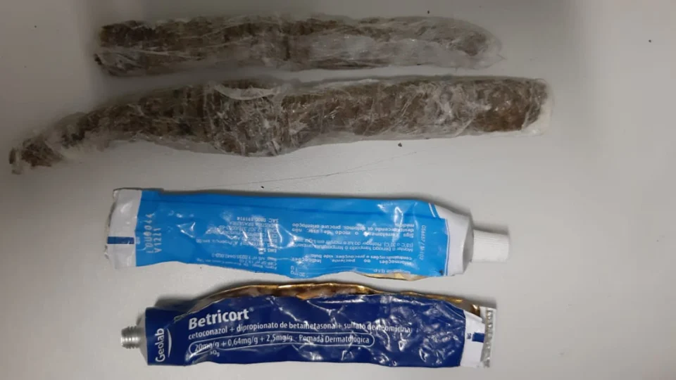 Caso advogado: OAB-AM se pronuncia sobre a acusação de o profissional tentar entrar com drogas no CDPM2