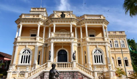 Centro Cultural Palácio Rio Negro, com entrada gratuita para exposição ’Artistas Emergentes’