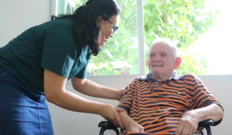 Dia 24 abre pré-inscrições para o curso de Cuidador de Idosos