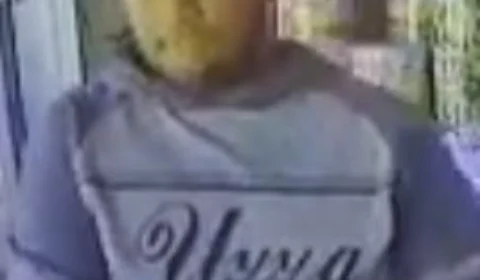 Você viu esses homens? Dupla é procurada por roubo a mercadinho no bairro Gilberto Mestrinho