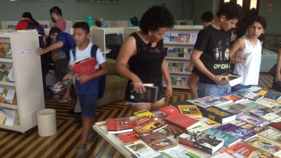 Domingo tem ‘Feira de Troca de Livros e Gibis’ na Biblioteca Pública