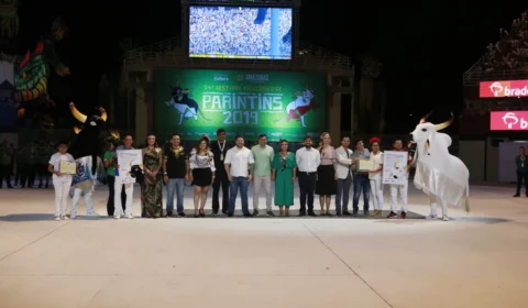 Caprichoso e Garantido recebem título de Patrimônio Cultural do Brasil