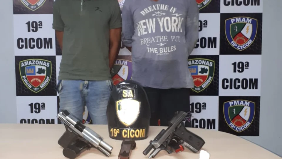 Foragidos da justiça são presos com arma e drogas em Manaus