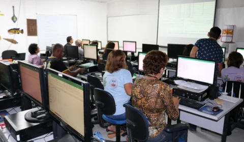Curso promovido pela SSP permite participação de idosos no mundo digital