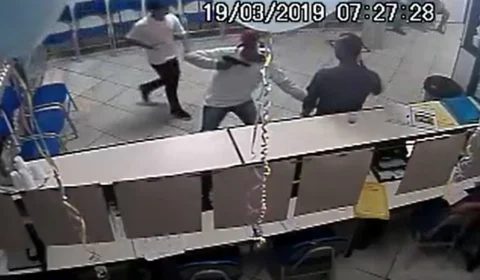 Vídeos: assaltantes roubam escola de treinamento e preparação profissional na Zona Leste