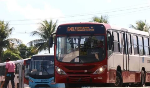 Homem é linchado dentro de ônibus em Manaus
