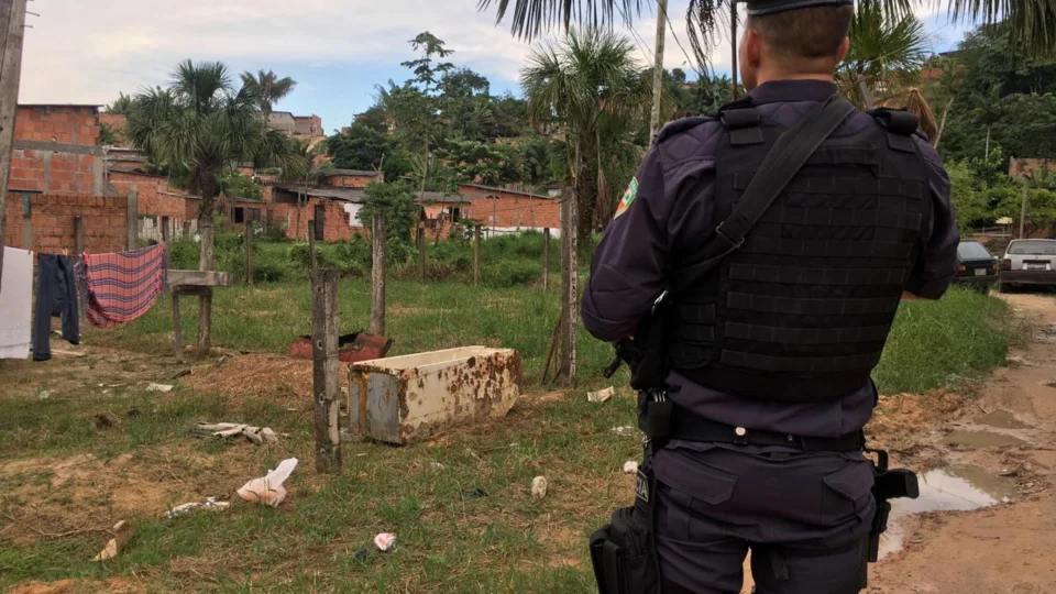 Quatro pessoas são presas por crimes cometidos no interior do AM