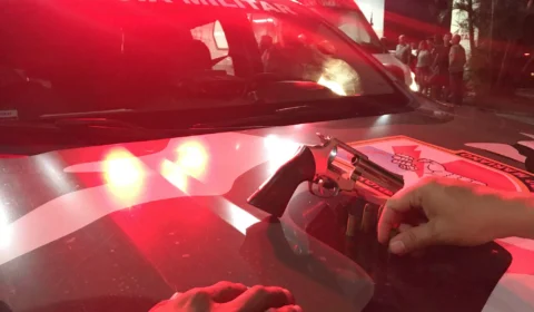 Suposto traficante atira contra a ROCAM e acaba morto no Mauazinho