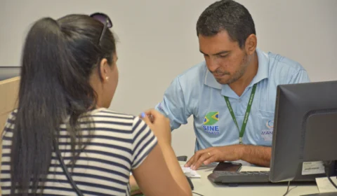 De cozinheiro a soldador, veja as 37 vagas de emprego que serão ofertadas nesta terça em Manaus