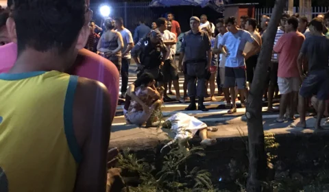 Motoqueiro é perseguido cai de moto e morre no Petrópolis