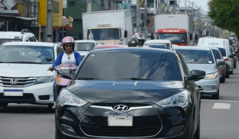 Prazos para pagamento e descontos no IPVA para placas de final 5, 6 e 7 terminam nesta quarta (31)