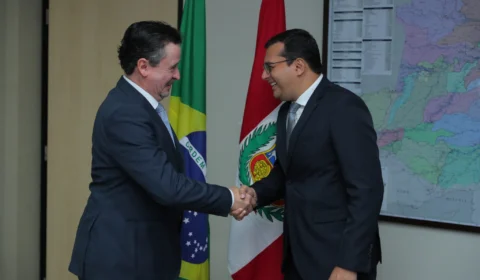Wilson Lima discute parceria com o Peru para relação comercial e industrial