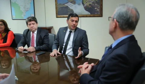 Wilson Lima e ministro de Minas e Energia discutem fomento à cadeia produtiva do gás natural no Amazonas