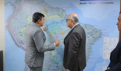 Governador Wilson Lima discute futuras parcerias com embaixador da Colômbia no Brasil