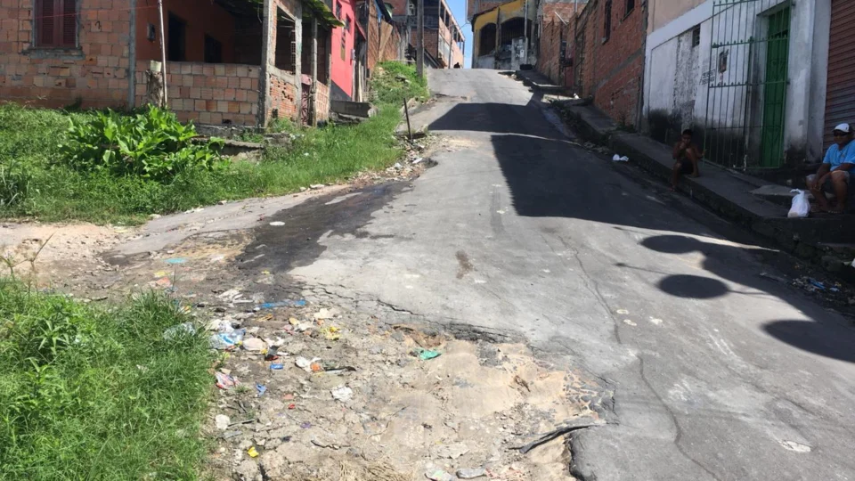 Após promessa não cumprida, moradores do Zumbi voltam a cobrar assistência da Prefeitura