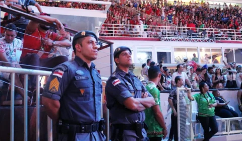 Durante festival em Parintins, 29 pessoas são presas e 4 adolescentes apreendidos