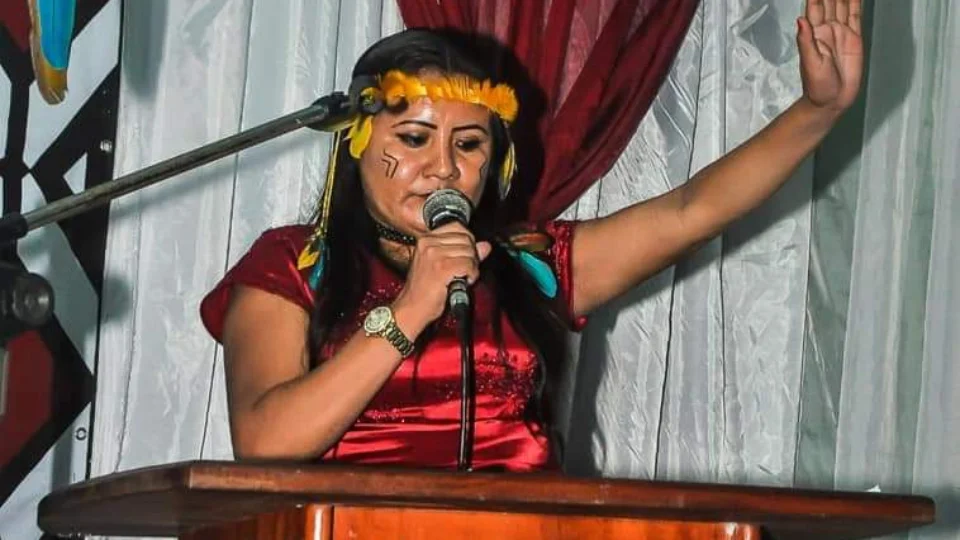 Projeto Pirayawara: onze indígenas recebem certificados de magistério da Seduc-AM