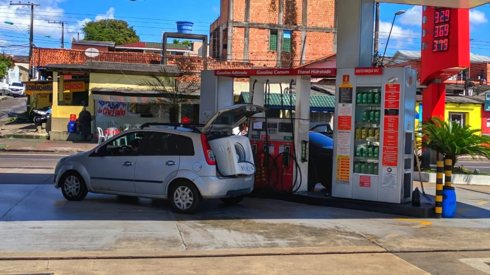 Oscilação nos valores de combustível compromete emprego de Frentistas