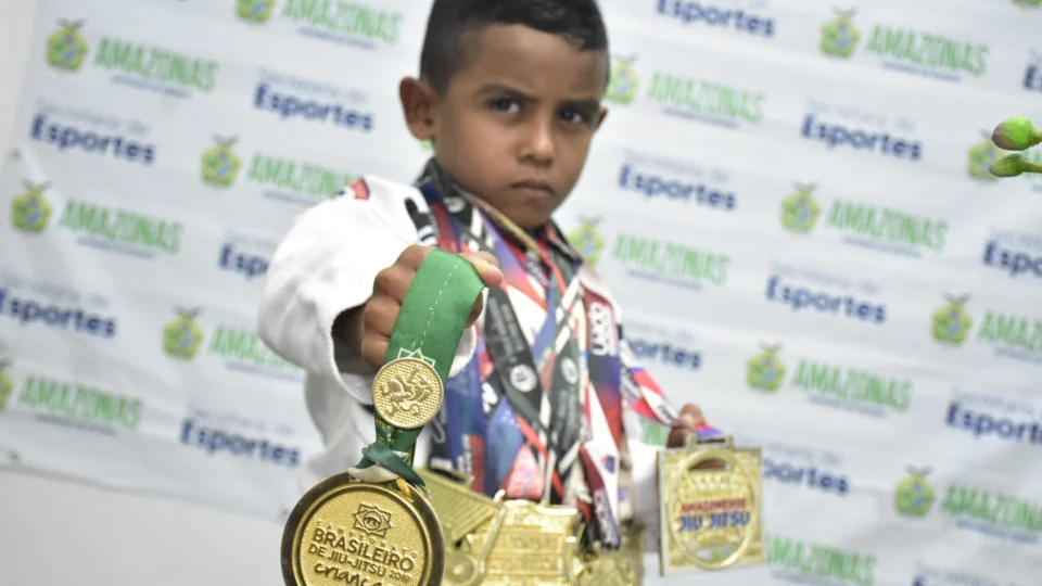 Atleta de Manacapuru vai representar o Amazonas, no Sul-Americano de Jiu-Jitsu Criança