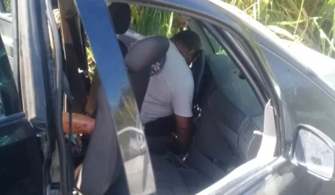 Um grave acidente na estrada de Itacoatiara deixa até agora 1 morto e 12 feridos