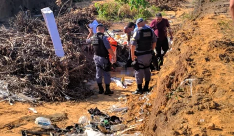 Feto de aproximadamente 3 meses é encontrado dentro de sacola plástica no Tarumã