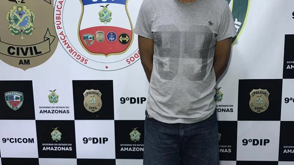 Homem rompe tornozeleira eletrônica para cometer roubos e termina preso