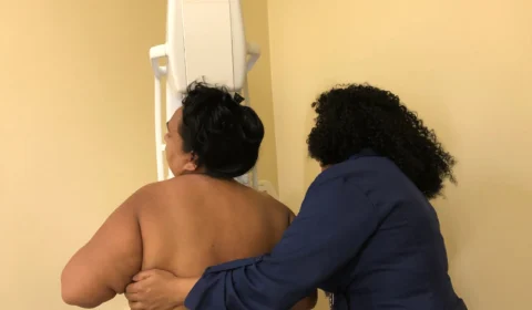 Em ação, mulheres do sistema prisional de Manaus fazem mamografia na FCecon