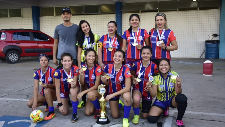 Humaitá é campeão do Futsal Feminino Juvenil do JEAs
