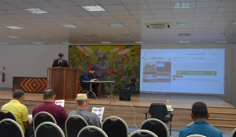 Leilão Público de imóveis e bens móveis arrecada mais de R$ 4,8 milhões